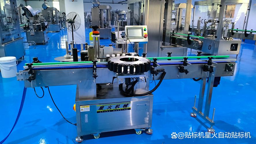 智能化技術(shù)助力產(chǎn)業(yè)升級 全自動(dòng)貼標(biāo)機(jī)的創(chuàng)新與應(yīng)用